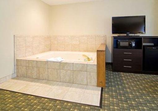 фото отеля Quality Inn & Suites Decorah