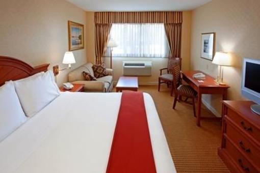 фото отеля Holiday Inn Express Lynbrook