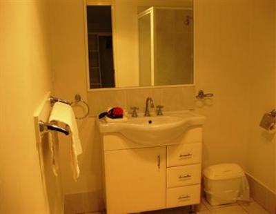 фото отеля Oasis Holiday Apartments
