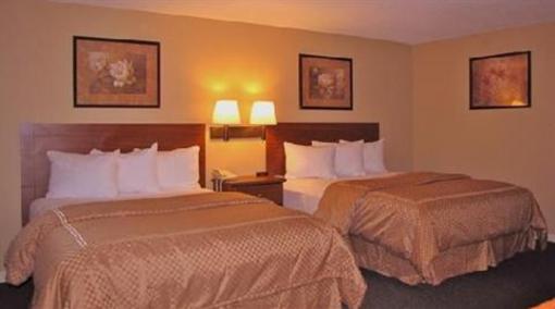 фото отеля Mt. Madison Inn & Suites