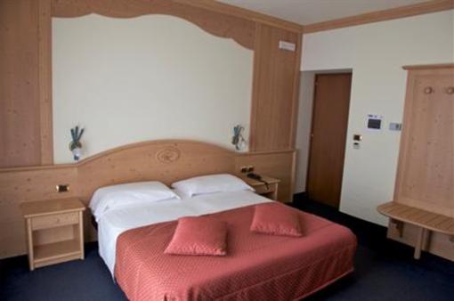 фото отеля Albergo Colfosco