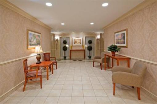 фото отеля Holiday Inn Express Clifton Park