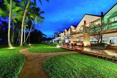 фото отеля Castaways Resort Mission Beach
