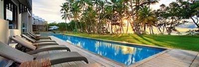 фото отеля Castaways Resort Mission Beach