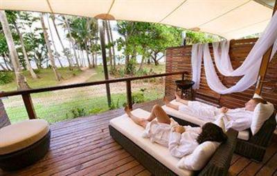 фото отеля Castaways Resort Mission Beach
