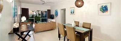 фото отеля Castaways Resort Mission Beach