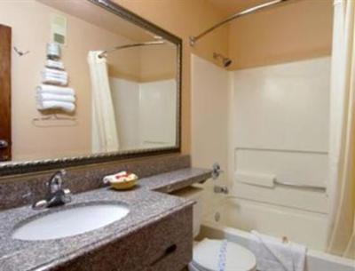 фото отеля Super 8 San Antonio