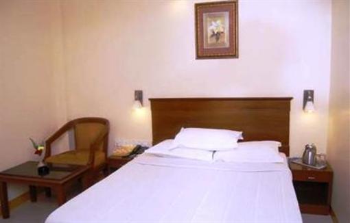 фото отеля Hotel Comfort Chennai