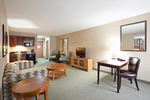 фото отеля Holiday Inn Express Hotel & Suites Meriden