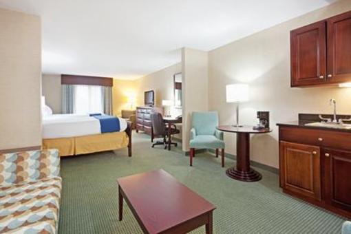 фото отеля Holiday Inn Express Hotel & Suites Meriden