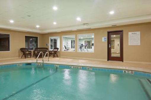 фото отеля Holiday Inn Express Hotel & Suites Meriden