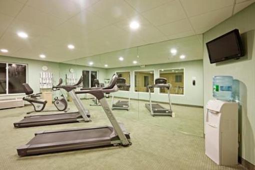 фото отеля Holiday Inn Express Hotel & Suites Meriden