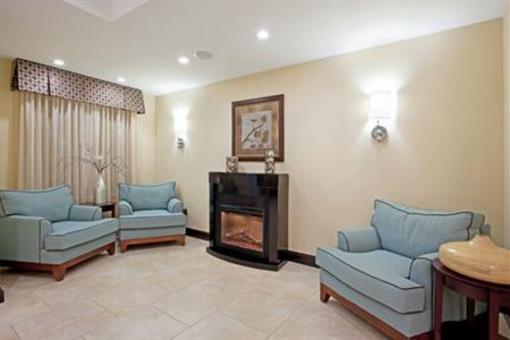 фото отеля Holiday Inn Express Hotel & Suites Meriden