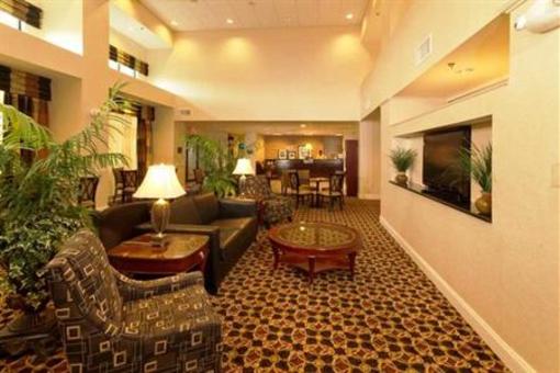 фото отеля Hampton Inn & Suites Jacksonville-Airport