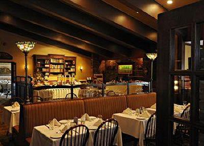 фото отеля BEST WESTERN PLUS Parkway Inn & Conference Centre