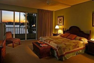 фото отеля Vanderbilt Beach Resort