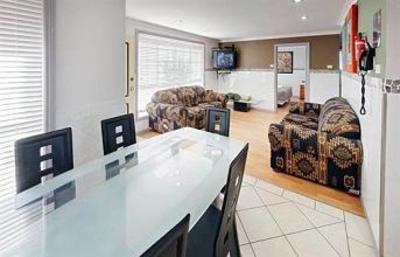 фото отеля Jesmond Executive Villas