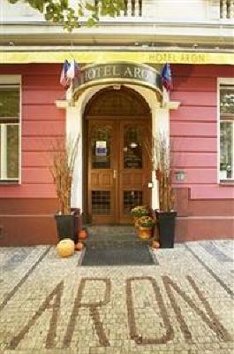 фото отеля Hotel Aron