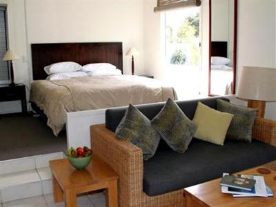 фото отеля Awaroa Lodge