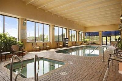 фото отеля Embassy Suites Hotel Columbia - Greystone