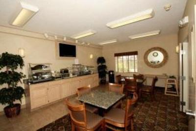 фото отеля BEST WESTERN Macomb Inn