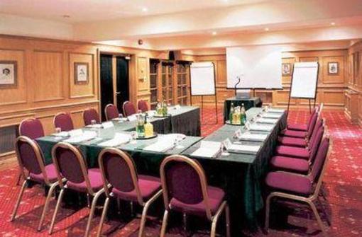 фото отеля BEST WESTERN York Pavilion Hotel