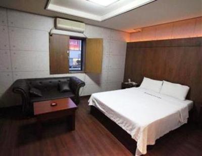 фото отеля S Hotel Suwon