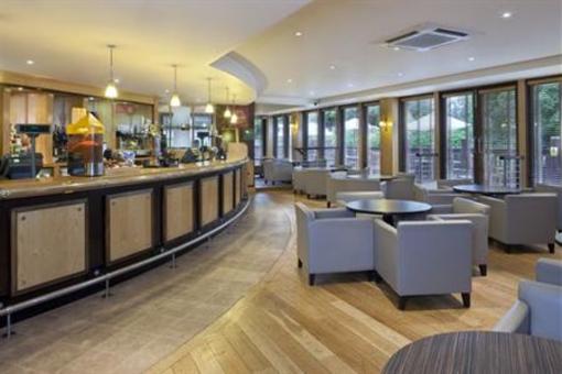 фото отеля Holiday Inn Hemel Hempstead M1 J8