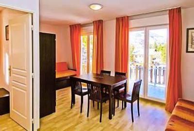 фото отеля Residence Les Aiglons Saint-Etienne-de-Tinee