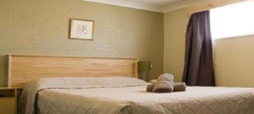 фото отеля BEST WESTERN The Balan Village Motel