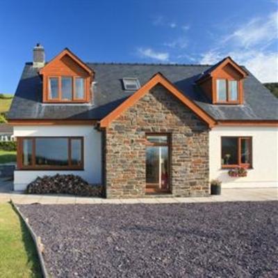 фото отеля Ty Gwyn Guesthouse Aberaeron