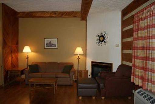 фото отеля Timbers Log Motel