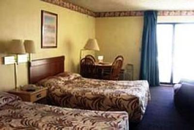 фото отеля Hampton Inn Daytona Beach Beachfront