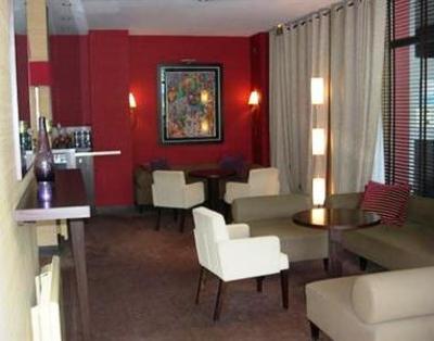 фото отеля Hotel La Place Annemasse