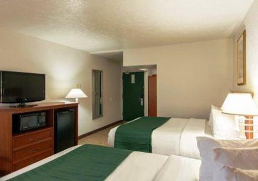 фото отеля Quality Inn Downtown Convention Center