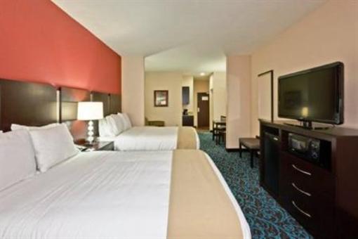 фото отеля Holiday Inn Express & Suites New Philadelphia