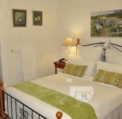фото отеля Cranes Nest Guesthouse @ 212 Pretoria