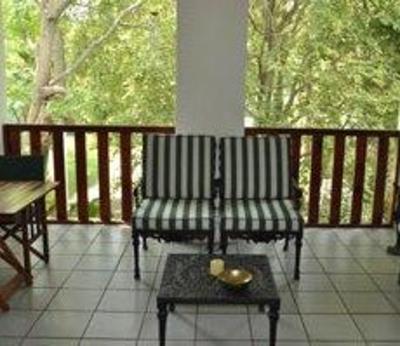 фото отеля Cranes Nest Guesthouse @ 212 Pretoria
