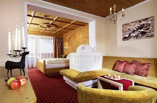 фото отеля Alpenhotel Ischgler Hof Ischgl
