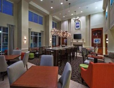 фото отеля Hampton Inn & Suites Mobile/I-65 @ Airport Blvd