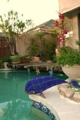фото отеля Point B Guest House