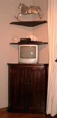 фото отеля Point B Guest House