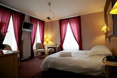 фото отеля Grand Hotel de Courtoisville