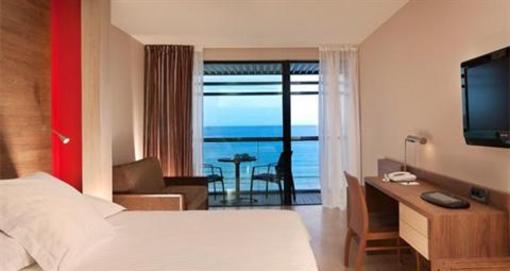 фото отеля Hotel Oceania Saint Malo