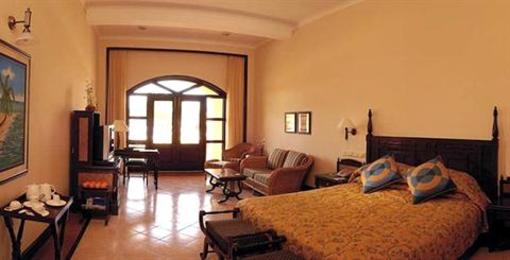 фото отеля The LaLiT Golf & Spa Resort Goa