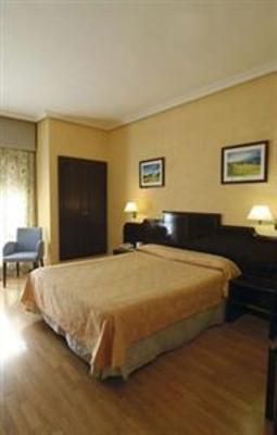 фото отеля Husa Alcantara Hotel Caceres