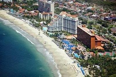 фото отеля Barcelo Ixtapa Beach