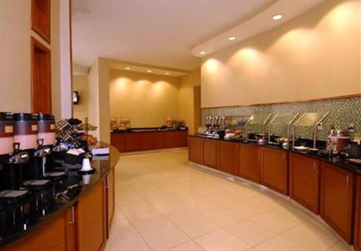 фото отеля SpringHill Suites Orlando Airport