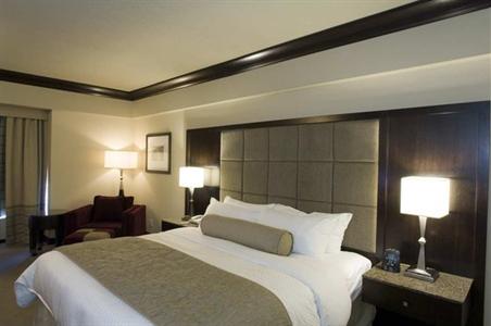 фото отеля Hilton Montreal Bonaventure