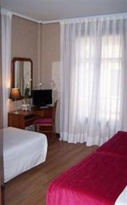 фото отеля Hotel Sirimiri